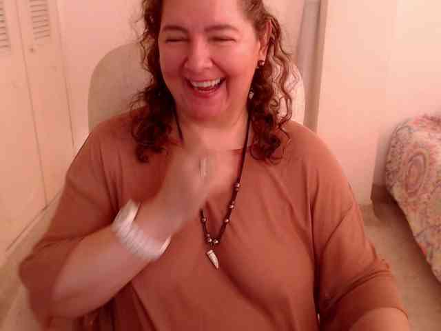 leonela-68 webcam