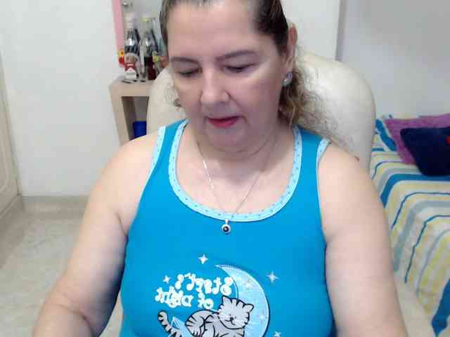 leonela-68