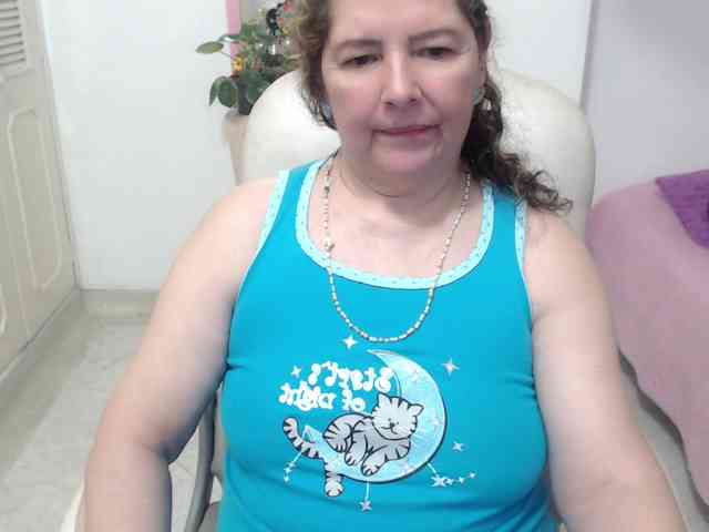 leonela-68 webcam