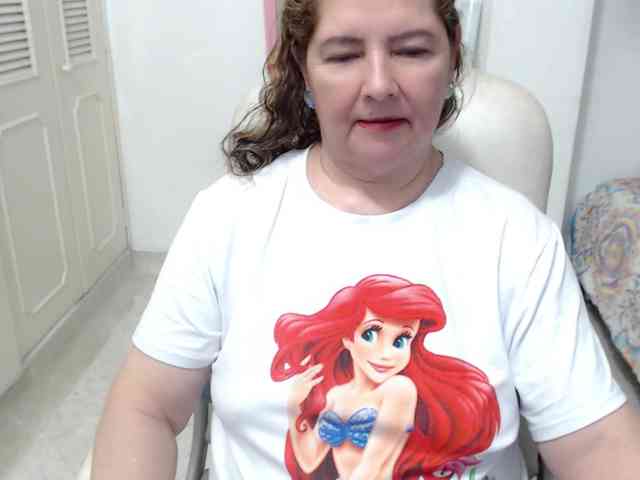 leonela-68 webcam