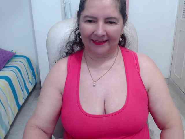 leonela-68 webcam