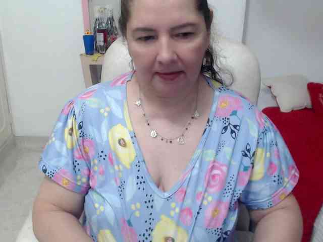 leonela-68