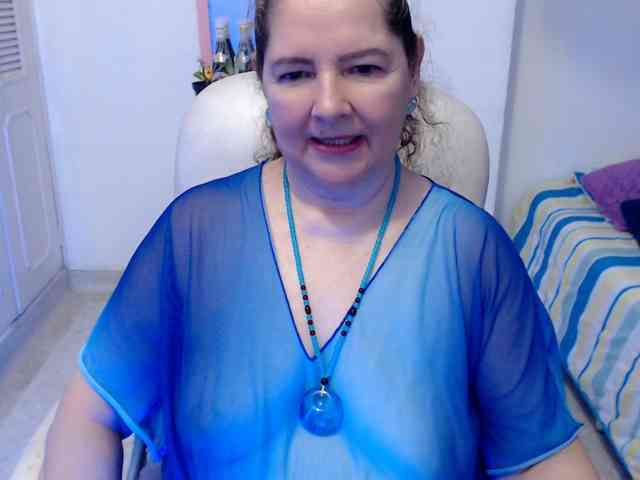 leonela-68