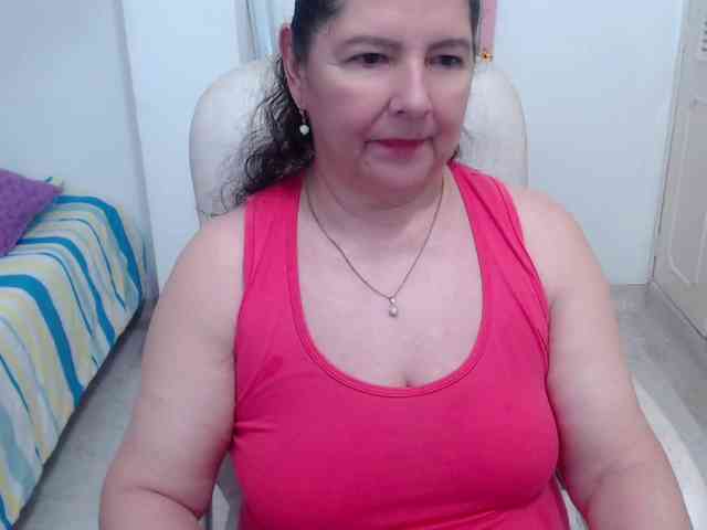 leonela-68 webcam