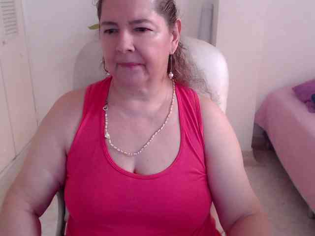 leonela-68