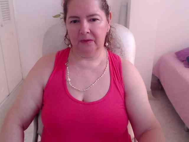 leonela-68