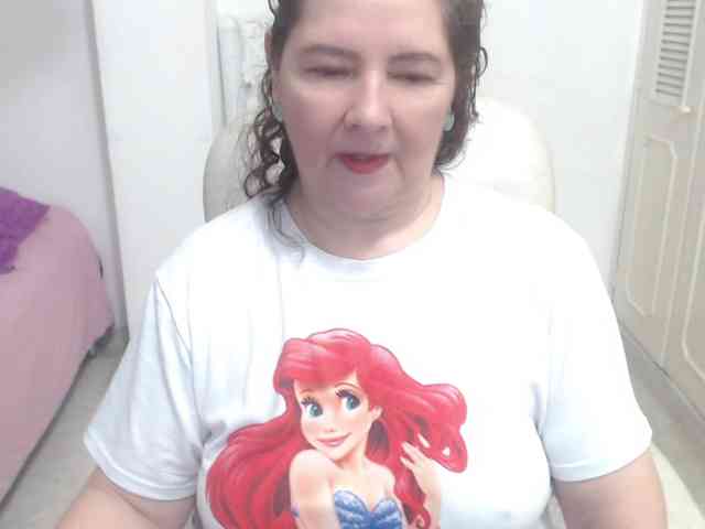 leonela-68 webcam
