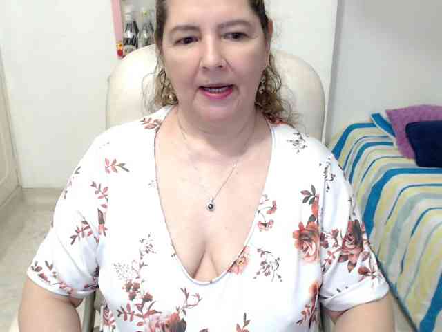 leonela-68