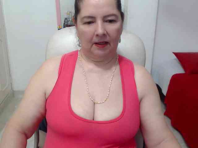 leonela-68 webcam