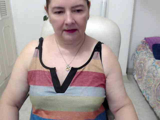 leonela-68 webcam