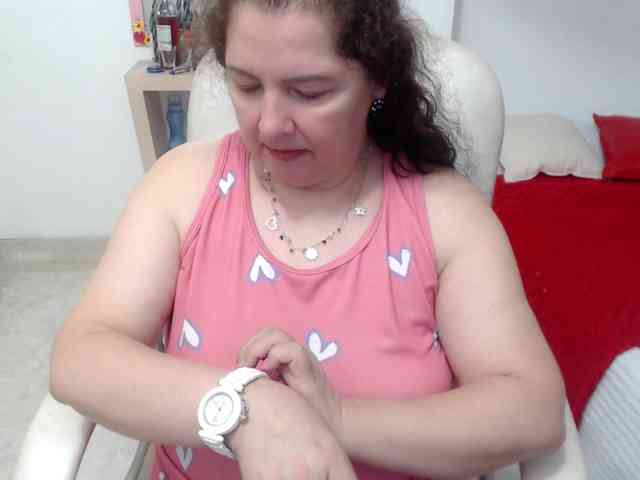 leonela-68 webcam