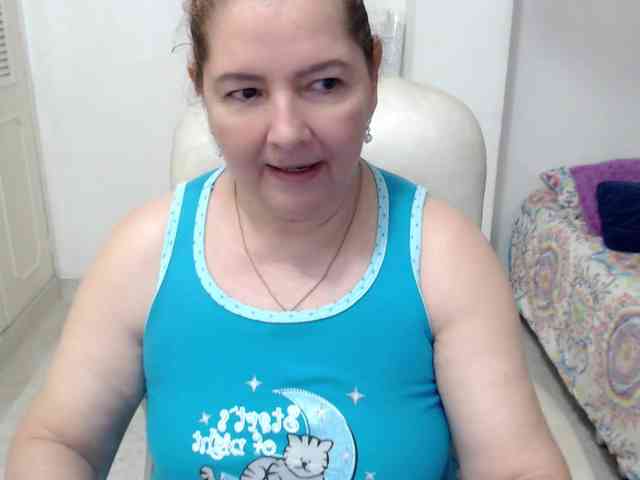 leonela-68 webcam