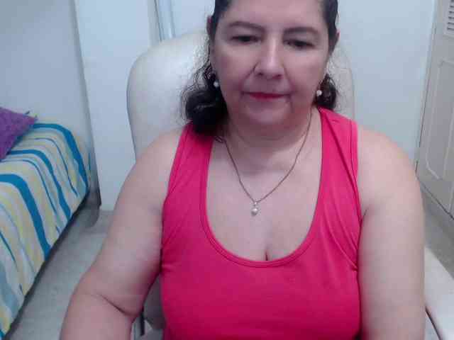 leonela-68 webcam