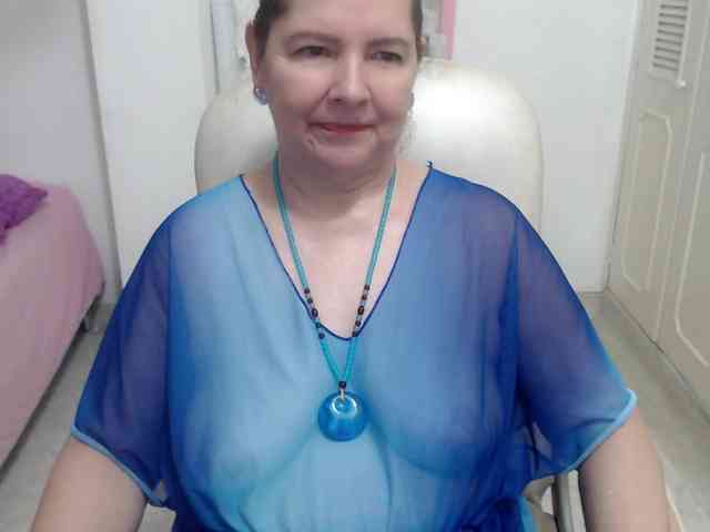 leonela-68 webcam