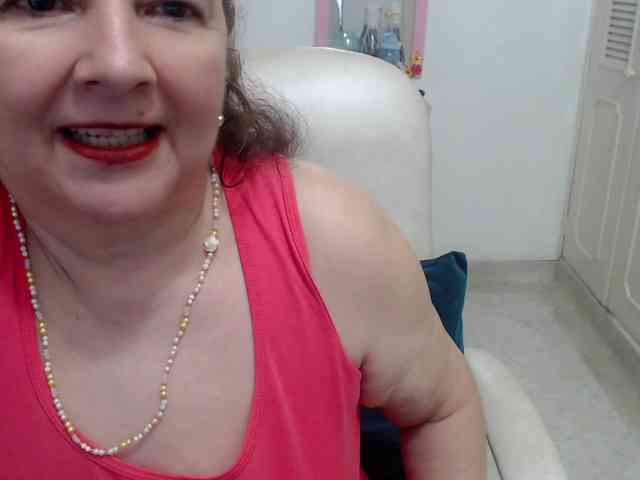 leonela-68 webcam