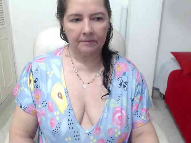 leonela-68 leonela-68