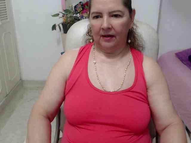 leonela-68 webcam