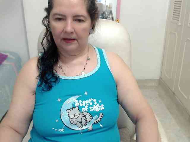 leonela-68 webcam