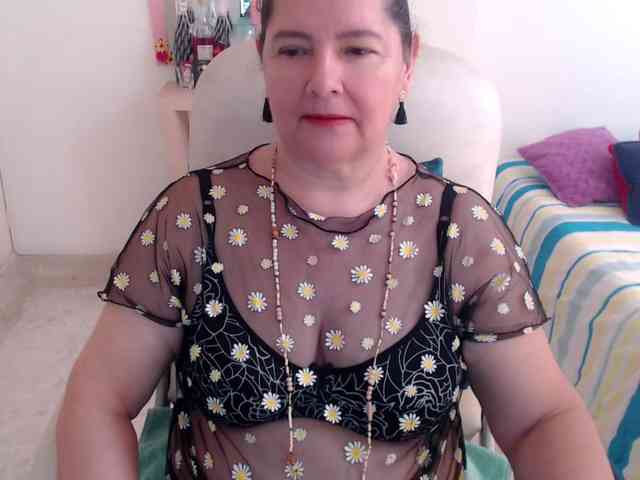 leonela-68 webcam