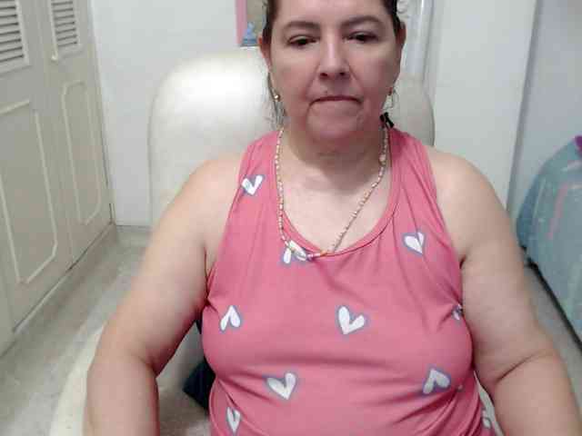 leonela-68 webcam