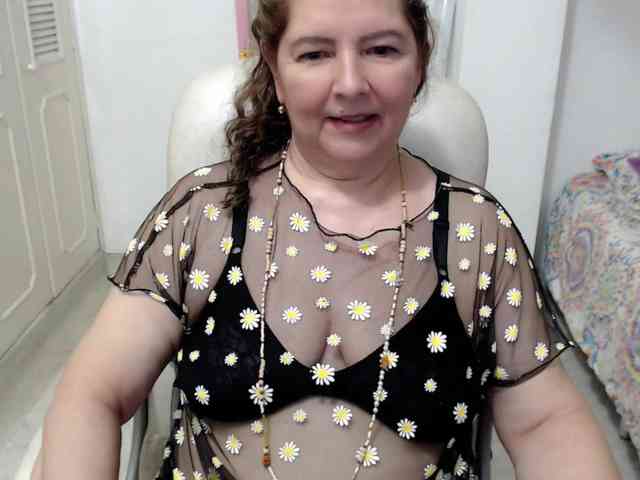 leonela-68 leonela-68