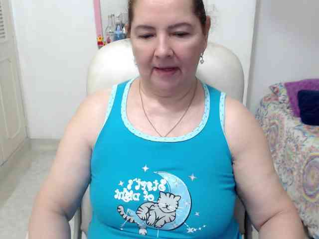 leonela-68 webcam