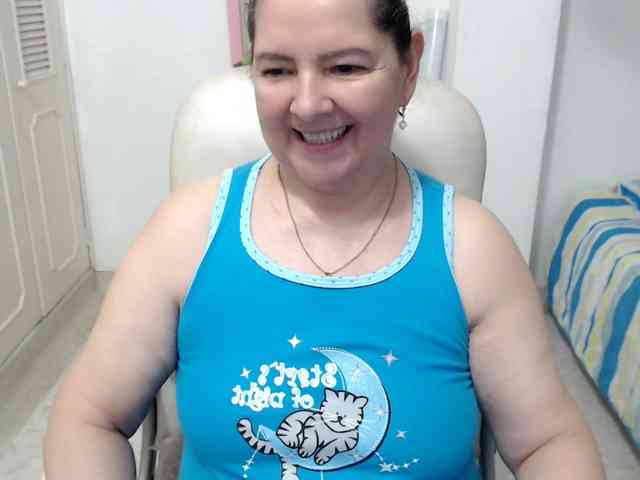 leonela-68 webcam