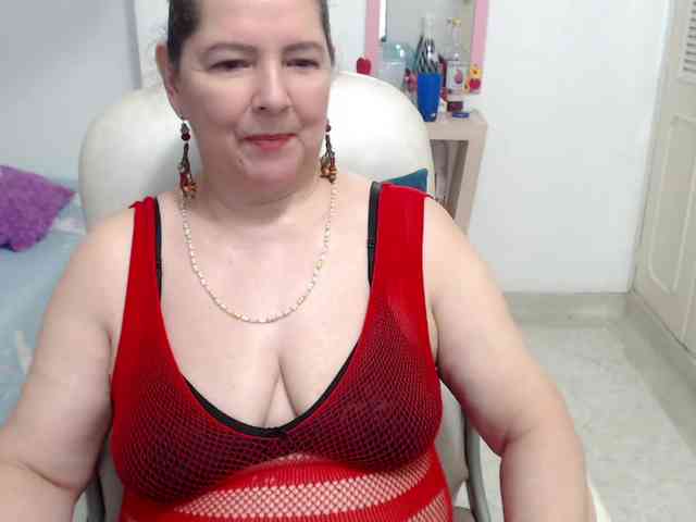 leonela-68 webcam
