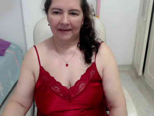 leonela-68 webcam