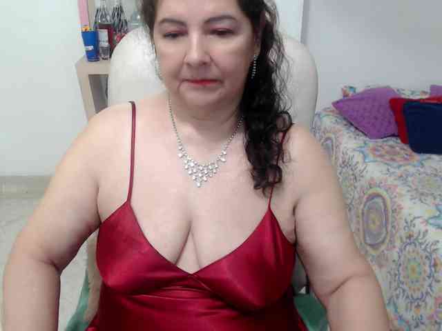 leonela-68 Live Webcam on BongaCams