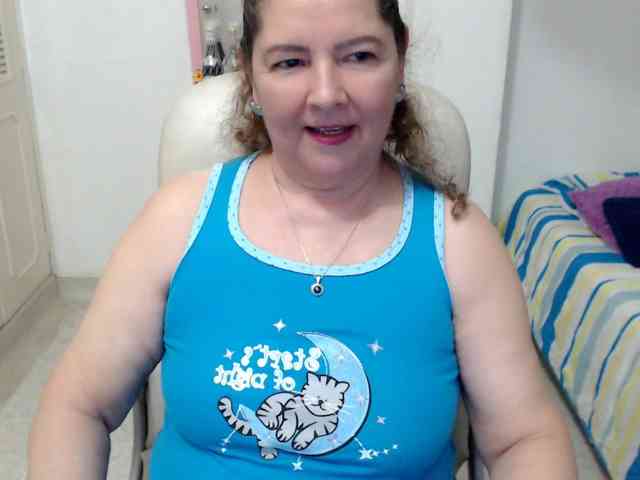 leonela-68