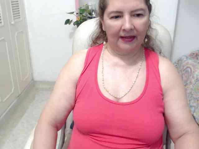 leonela-68 webcam