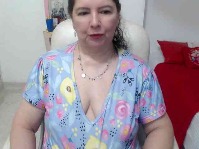 leonela-68 webcam