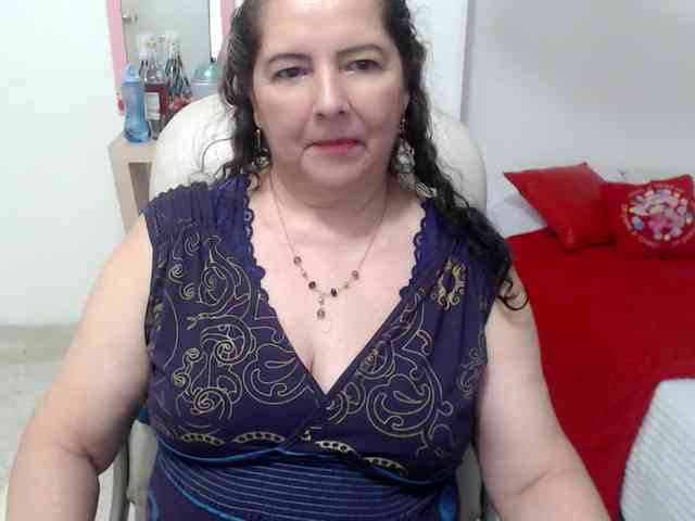 leonela-68 webcam