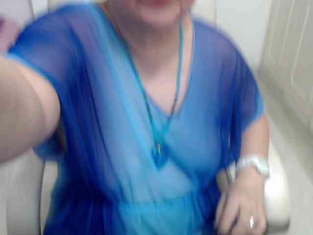 leonela-68 webcam