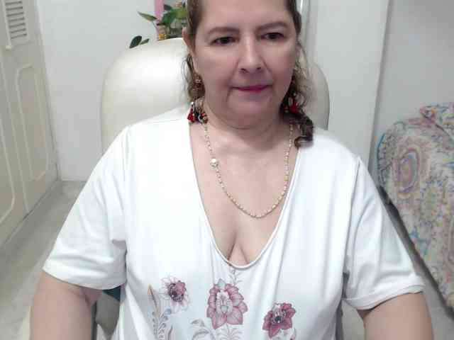 leonela-68 webcam