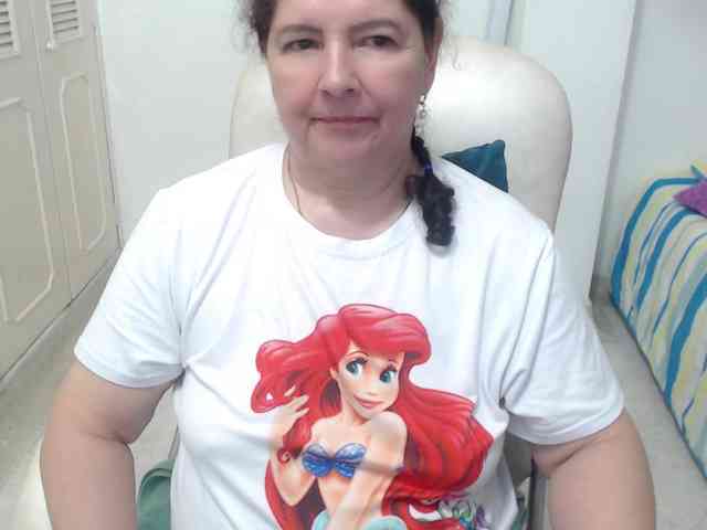 leonela-68