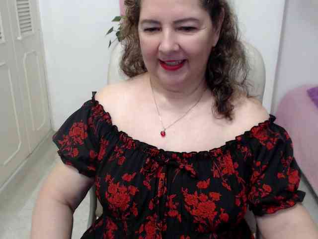 leonela-68 webcam