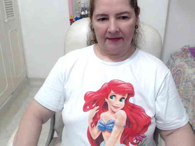 leonela-68