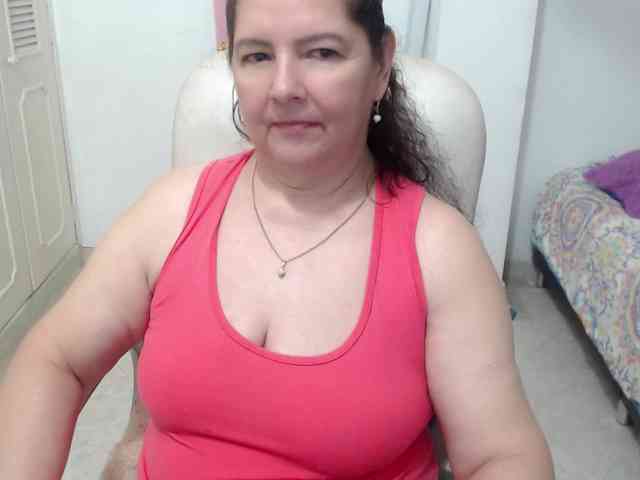 leonela-68