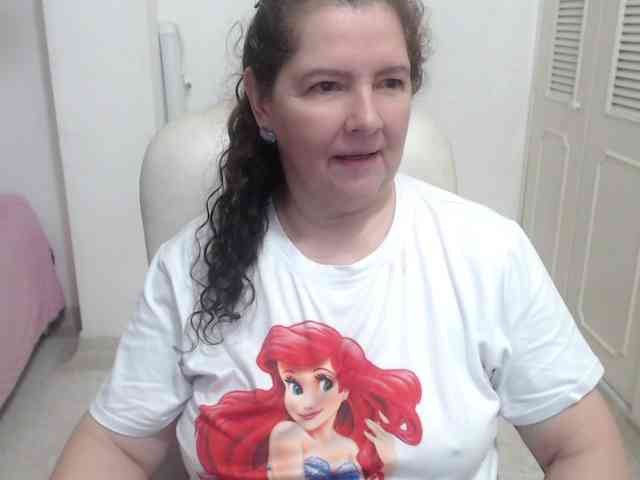 leonela-68 webcam