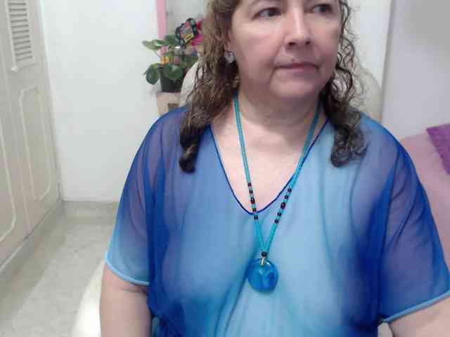 leonela-68 webcam
