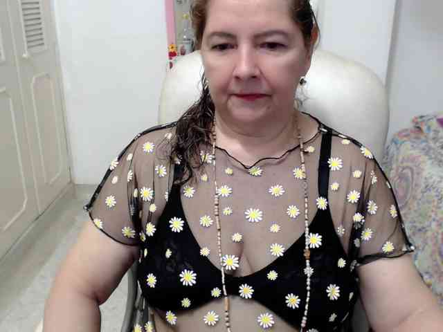 leonela-68 leonela-68
