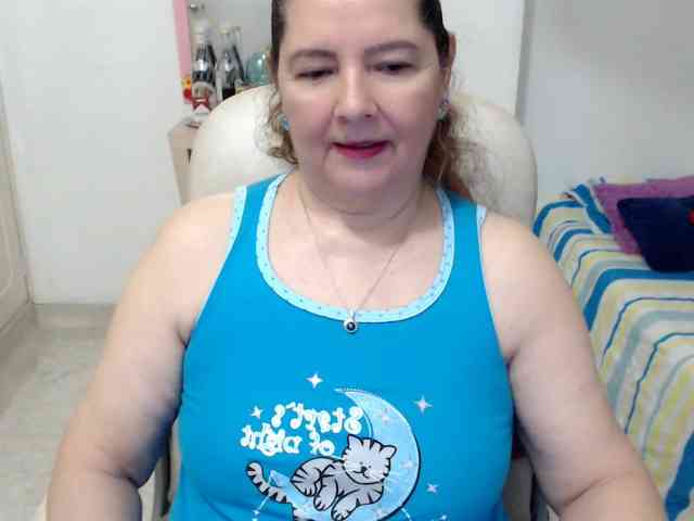leonela-68