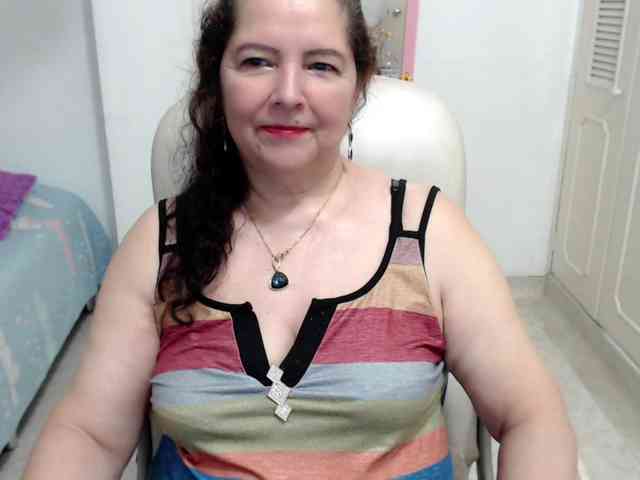 leonela-68 webcam