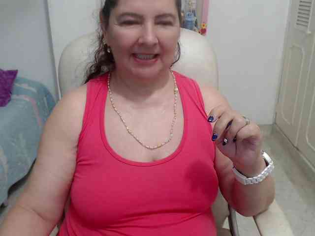 leonela-68 webcam