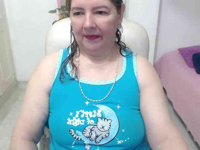 leonela-68 webcam