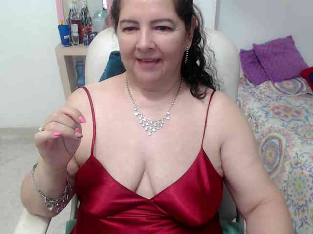 leonela-68 webcam