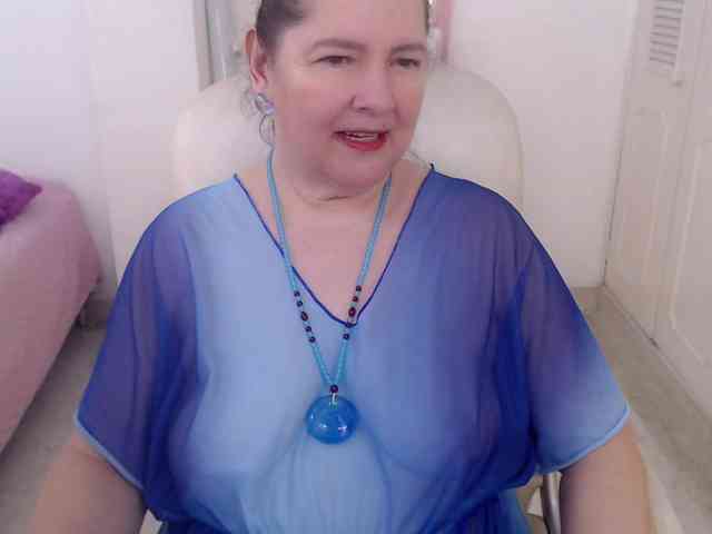 leonela-68 webcam