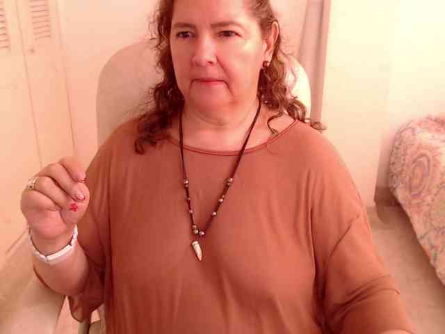 leonela-68 webcam